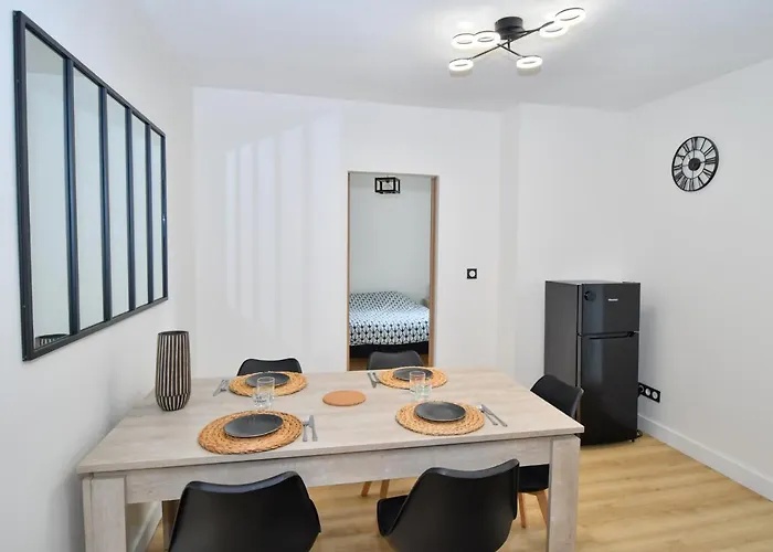 T2 Cosy En Centre-ville Proche Du Avec Balcon Aix-les-Bains